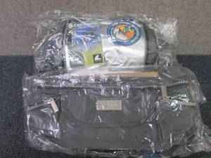 2 Glacier Gear 6-Can Coolers with S...