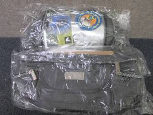 2 Glacier Gear 6-Can Coolers with S...