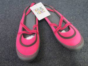 Size 10 MukLuk Sport Womens Shoes...