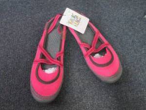 Size 10 MukLuk Sport Womens Shoes...