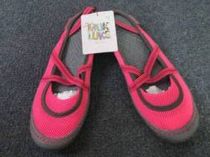 Size 10 MukLuk Sport Womens Shoes...