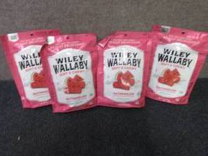4- 10 oz Wiley Wallaby Soft & Chewy...