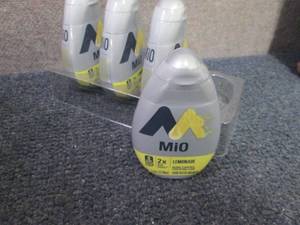 4- 3.24 oz Mio Lemonade Water Enhan...