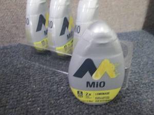 4- 3.24 oz Mio Lemonade Water Enhan...