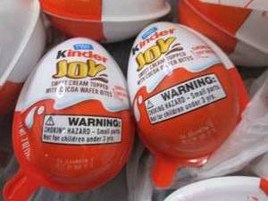 12 Kinder Joy...