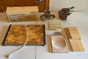 lot 261 image: MAIN - Assorted Kitchenware Lot with Seal-N-Save System and Knife Set