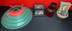 lot 471 image: BASEMENT - Miscellaneous Decorative and Household Items Lot