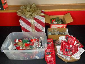 lot 472 image: BASEMENT - Large Lot of Christmas Decorations and Accessories