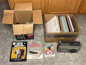 lot 491 image: BASEMENT - Vintage Electronics and Collectibles Lot