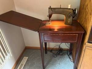 lot 361 image: MAIN - Vintage Free-Westinghouse Sewing Machine with Cabinet and Accessories untested