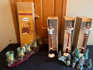 lot 381 image: MAIN - Assorted Christmas Decorations Berry Garland, Lamp Posts, and Candle Holder