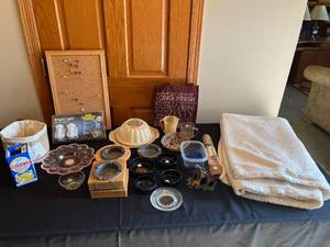 lot 396 image: MAIN - Mixed Household Item Lot Including Dishes, Decorative Items, and Linens