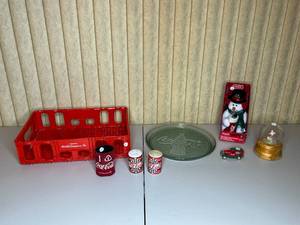lot 84 image: MAIN - Assorted Coca-Cola Collectible Items