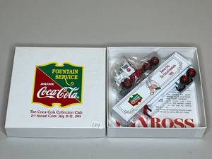 lot 94 image: MAIN - Coca-Cola Collectors Club 21st Annual Conv. 1995 Winross Truck