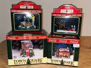 lot 43 image: BASEMENT - Coca-Cola Town Square Collection Figurines and Buildings Lot