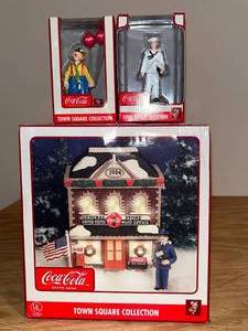 lot 219 image: BASEMENT - Coca-Cola Town Square Collection Decorative Figures and Post Office Building