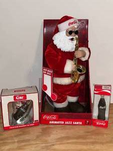 lot 247 image: BASEMENT - Coca-Cola Animated Jazz Santa with Glass Ornaments