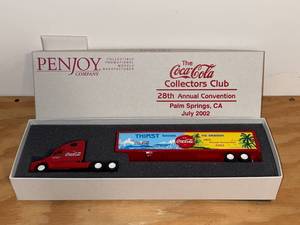 lot 215 image: BASEMENT - Coca-Cola Collectors Club 28th Annual Convention Truck Model - July 2002