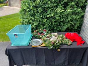 lot 336 image: GARAGE - Assorted Holiday Decor and Storage Container Lot