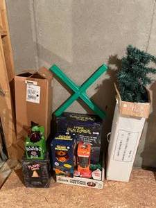 lot 415 image: BASEMENT - Assorted Holiday Decorations and Props Lot