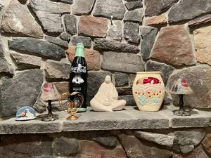 lot 418 image: BASEMENT - Decorative Collectible Lot Coca-Cola Lamp, Pottery, and Figurines