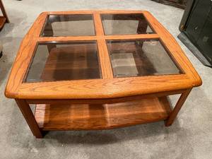 lot 423 image: BASEMENT - Wood and Glass Coffee Table with Storage Shelf