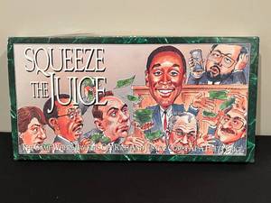 lot 433 image: BASEMENT - Collectible Squeeze The Juice Board Game - OJ Simpson