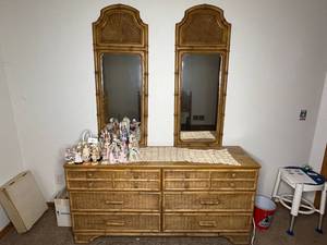 lot 498 image: BASEMENT - Vintage Wicker Dresser with Double Mirrors ONLY