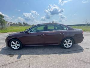2013 Volkswagen Passat SE