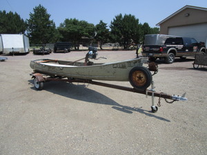 lot 5 image: 1988 15 Alum Duck Boat