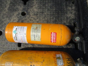 lot 48 image: (2) Breathing Air Bottles