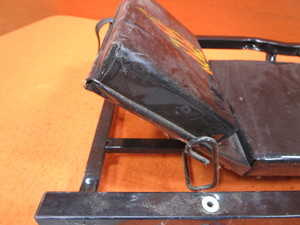 lot 66 image: Collapsible Creeper