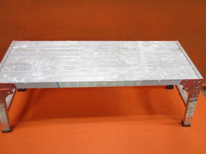 lot 103 image: Painters Bench