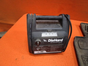 lot 126 image: Jump Pack, Floor Mats