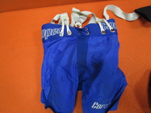 lot 132 image: Youth Hockey Gear