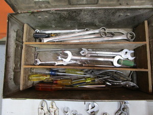 lot 162 image: Misc. Tools & Tool Box