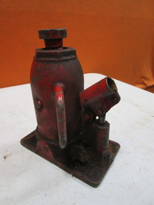 lot 167 image: Hydraulic Jacks & Floor Jack
