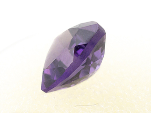 lot 40 image: Deep Purple African Amethyst - 1.47ct - Replacement Value $100