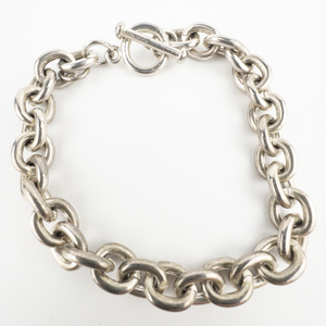lot 98 image: Chunky Sterling Silver Chain Bracelet .