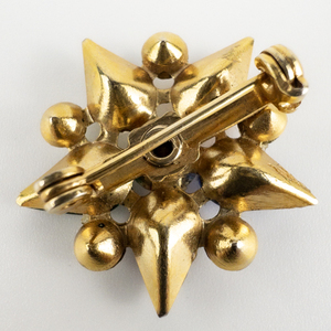 lot 118 image: Colorful VINTAGE Eastern Star Rhinestone Yellow Base Metal Brooch.