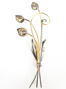 lot 122 image: Van Dell 1940s Gorgeous VINTAGE Pearl Spray Gold Filled Brooch.