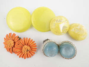 lot 145 image: Various Makers Group Of 5 Brightly Colored Base Metal Clip-On Earrings.