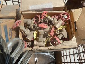 lot 31 image: Wire Crate of Parts