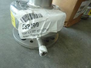 lot 33 image: Girard Stainless Steel Tank Vents x 3