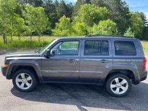 2016 Jeep Patriot Latitude - 4X4 - 2 OWNERS
