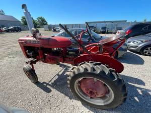 1946 McCormick Farmall - Tractor