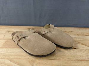 lot 27 image: Brand New Kidmi Suede Sandal Clogs Womens Size 9 Taupe L