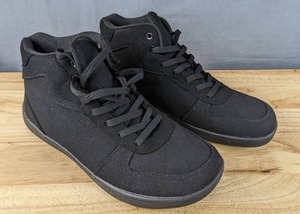 lot 89 image: New Whitin Canvas Minimalist Shoes Mens Size 11 Wide Sneakers Black L