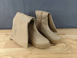 lot 97 image: Brand New ZBY Knee High Platform Chunky Boots Womens Size 7 Khaki L