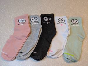 lot 404 image: Five New Pair of Silly Faced Above Ankle Socks One Size Pink Gray Black White and Green Colors P